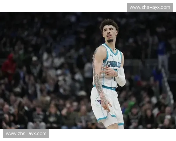 黄蜂逆转鹈鹕取七连胜，鲍尔24+8+5